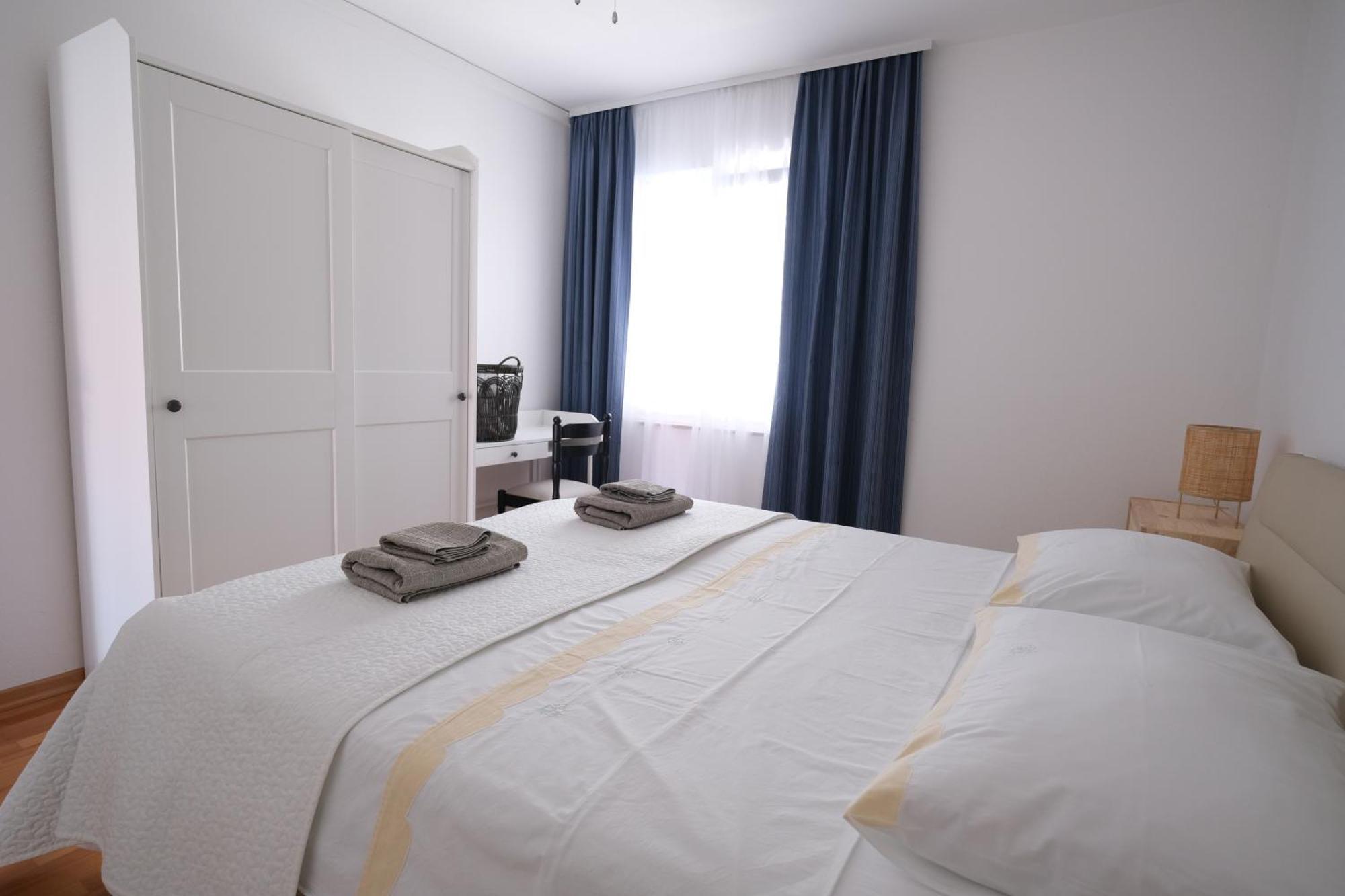 Apartments Ivana Sutivan Bagian luar foto